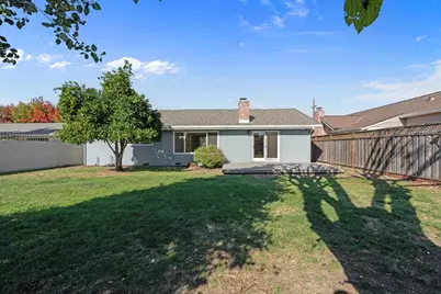 21 Andrews Dr, Hollister, CA 95023 - Photo 34