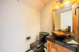 19367 Acclaim Dr, Salinas, CA 93908 - Photo 16