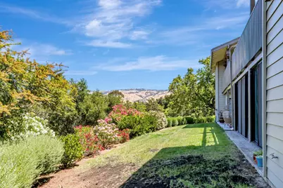 8463 Traminer Ct, San Jose, CA 95135 - Photo 42