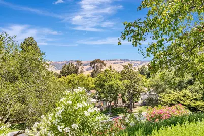 8463 Traminer Ct, San Jose, CA 95135 - Photo 40