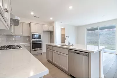 17014 Tupper St, Lathrop, CA 95330 - Photo 12