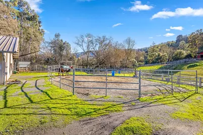 6915 Redwood Retreat Rd, Gilroy, CA 95020 - Photo 90