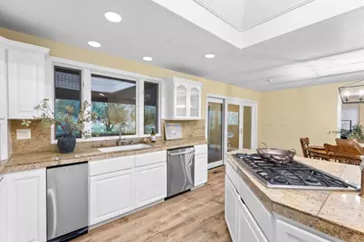 6915 Redwood Retreat Rd, Gilroy, CA 95020 - Photo 10