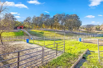 6915 Redwood Retreat Rd, Gilroy, CA 95020 - Photo 80