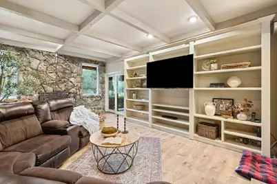 6915 Redwood Retreat Rd, Gilroy, CA 95020 - Photo 20