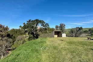 8525 Southside Rd, Tres Pinos, CA 95075 - Photo 28