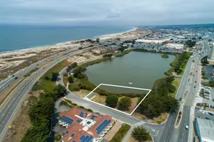 208 Roberts Ave, Seaside, CA 93955 - Photo 12