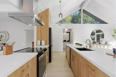 2212 Juniperberry Dr, San Rafael, CA 94903 - Photo 14