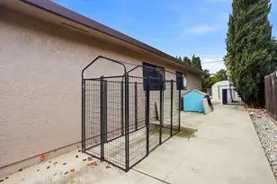 1090 Nez Perce Dr, Hollister, CA 95023 - Photo 44