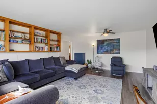 1090 Nez Perce Dr, Hollister, CA 95023 - Photo 4