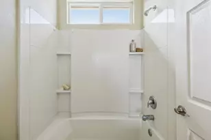 803 Sunrise Dr, Gilroy, CA 95020 - Photo 54