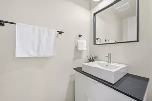 42 Lyonridge Ln, San Mateo, CA 94402 - Photo 24