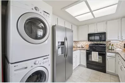 2732 Buena View Ct, San Jose, CA 95121 - Photo 8