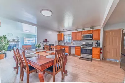 336 Rainier Dr, Salinas, CA 93906 - Photo 14