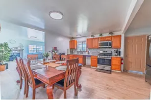 336 Rainier Dr, Salinas, CA 93906 - Photo 14