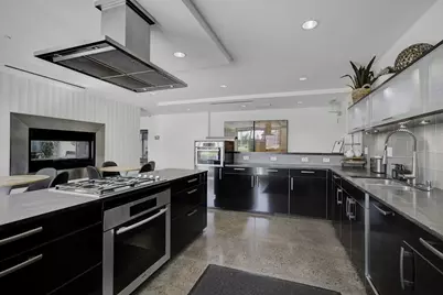 88 E San Fernando 905, San Jose, CA 95113 - Photo 36