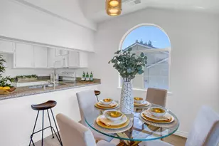 210 Sunnyhills Ct, Milpitas, CA 95035 - Photo 10