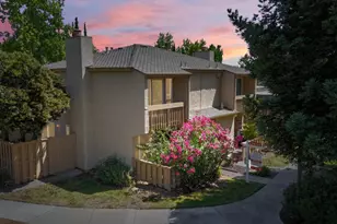 125 Connemara Way 98, Sunnyvale, CA 94087 - Photo 1