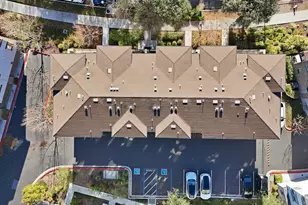 905 De Guigne Dr 2, Sunnyvale, CA 94085 - Photo 32