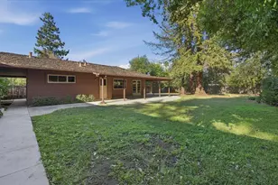 643 Jay St, Los Altos, CA 94022 - Photo 18