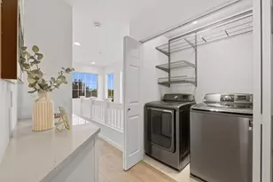 7 Chart Ln, Redwood City, CA 94065 - Photo 26