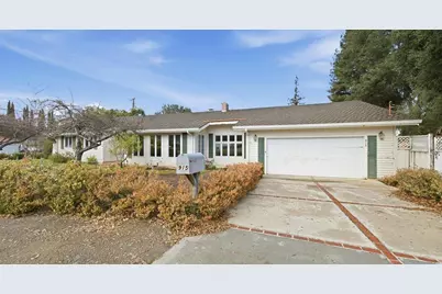 915 Berry Ave, Los Altos, CA 94024 - Photo 2