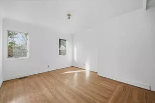 915 Berry Ave, Los Altos, CA 94024 - Photo 18
