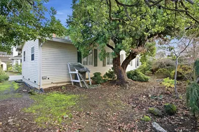 915 Berry Ave, Los Altos, CA 94024 - Photo 28