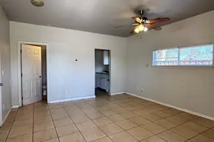 102 Oak St, Modesto, CA 95351 - Photo 14