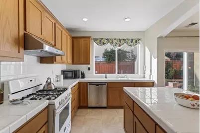 714 Arce St, Watsonville, CA 95076 - Photo 8