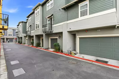 1654 Latitude Dr 2, San Jose, CA 95124 - Photo 32