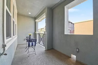 1654 Latitude Dr 2, San Jose, CA 95124 - Photo 4