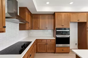 817 Wisteria Ct, San Jose, CA 95117 - Photo 10