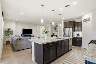 781 Segovia Dr, Hollister, CA 95023 - Photo 14