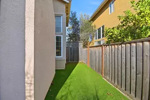 327 Ratto Rd, Alameda, CA 94502 - Photo 38