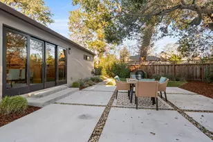 1677 Middleton Ave, Los Altos, CA 94024 - Photo 36