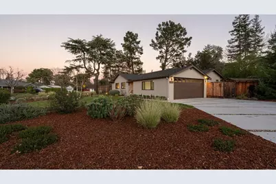 1677 Middleton Ave, Los Altos, CA 94024 - Photo 4