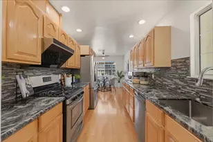 1571 Rebel Way, San Jose, CA 95118 - Photo 16