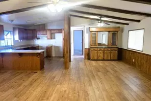 2561 Stillman St 111, Selma, CA 93662 - Photo 4