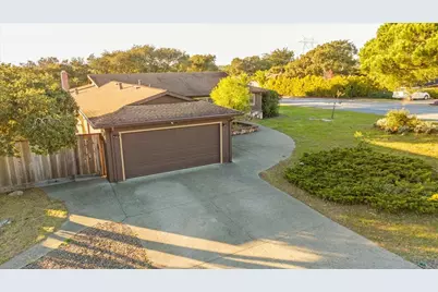 15175 Oak Hills Dr, Salinas, CA 93907 - Photo 4