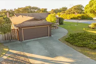15175 Oak Hills Dr, Salinas, CA 93907 - Photo 4