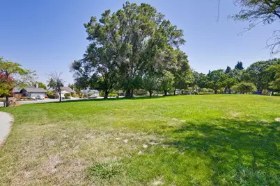 1392 Meadow Ridge Cir, San Jose, CA 95131 - Photo 38