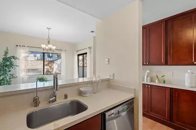 1392 Meadow Ridge Cir, San Jose, CA 95131 - Photo 18