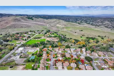 20435 Franciscan Way, Salinas, CA 93908 - Photo 4