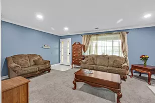 458 Southside Dr, San Jose, CA 95111 - Photo 8