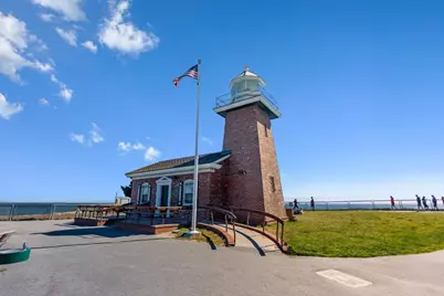 1122 W Cliff Dr, Santa Cruz, CA 95060 - Photo 40