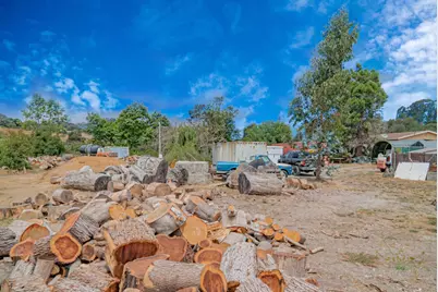 10050 Reese Cir, Salinas, CA 93907 - Photo 12