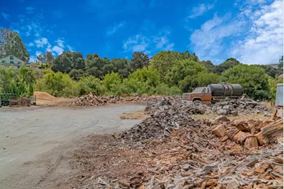 10050 Reese Cir, Salinas, CA 93907 - Photo 6