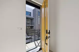 6702 Optimum Loop, San Jose, CA 95119 - Photo 4