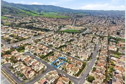 3424 Maroun Pl, San Jose, CA 95148 - Photo 32